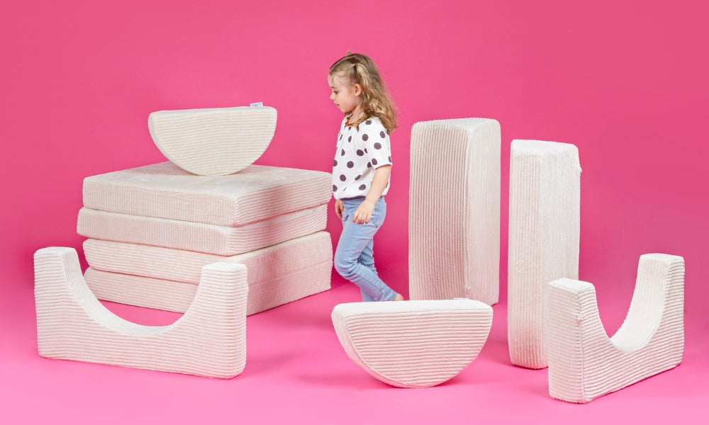 Canapé de jeu pour enfants - Ensemble de 10 pièces pour la zone de sommeil et de jeu - KomfortKissen.de